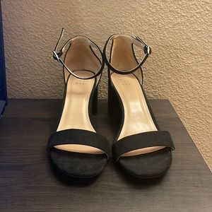 A new day black heels size 8